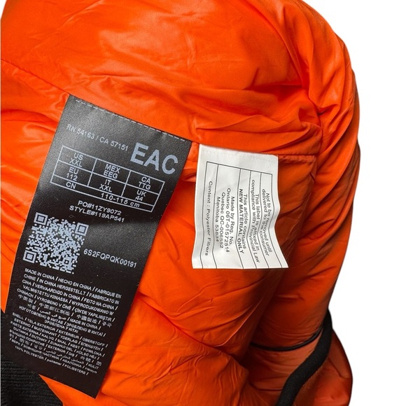 Guess Puffer Vest Mens Size XXL 2XL Hooded Quilted Orange Style # 119AP541 EAC - Picture 10 of 10